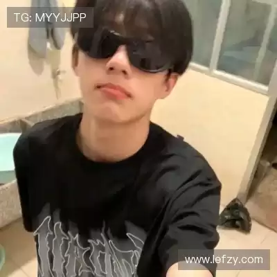 滕榕柱